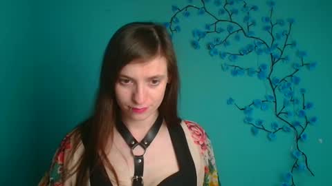 Ivy online show from 04-06-26, 01:23