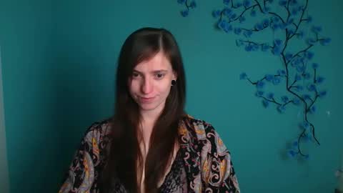 Ivy online show from 04-26-26, 01:09
