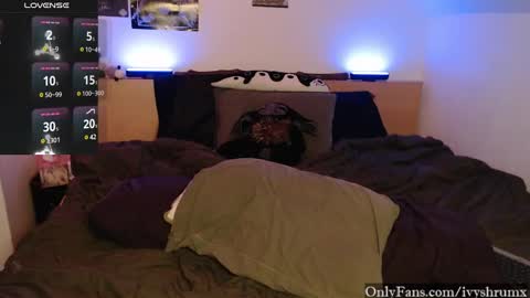 Snapshot of ivyshrumx chatting on 12-24-24, 08:16 Ivy ShrumX online show from 12-24-24, 08:16