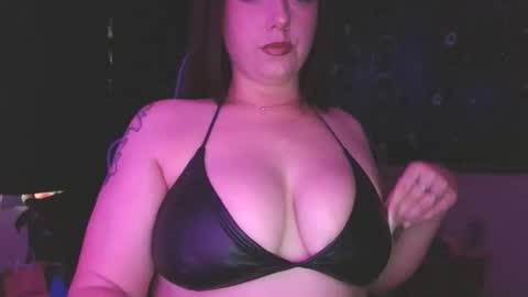 Amiee online show from 06-07-26, 01:10