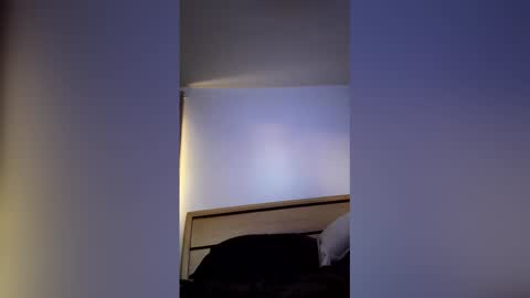 iwantu1230 online show from 03-11-26, 10:43