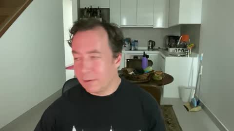 chat with me to find out online show from 11-06-25, 04:57