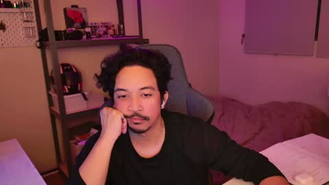 Snapshot of iwasd3nse chatting on 01-21-25, 08:52 iwasd3nse online show from 01-21-25, 08:52