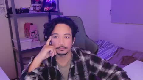 Snapshot of iwasd3nse chatting on 02-02-25, 07:52 iwasd3nse online show from 02-02-25, 07:52