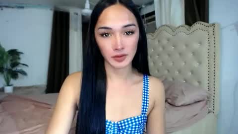 Snapshot of iwillcum4u_ chatting on 11-13-25, 12:09 iwillcum4u_ online show from 11-13-25, 12:09