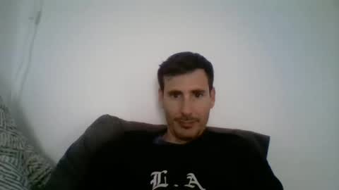 Snapshot of iyoperro chatting on 01-08-26, 10:28 Casandro online show from 01-08-26, 10:28