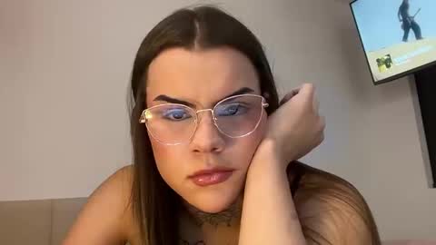 izabellatsnew online show from 06-10-26, 09:14