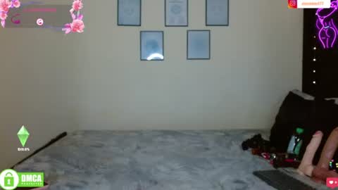 Snapshot of izzabelvalentine chatting on 07-28-26, 08:45 Izzabel Valentine online show from 07-28-26, 08:45