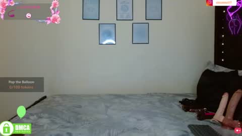 Snapshot of izzabelvalentine chatting on 07-29-26, 06:28 Izzabel Valentine online show from 07-29-26, 06:28