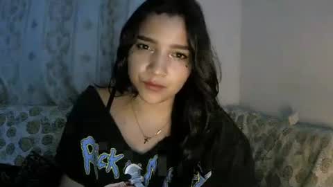 izzy_32 online show from 01-08-26, 07:10