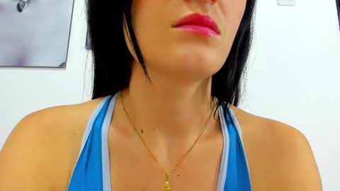 Izzy online show from 01-31-25, 03:22