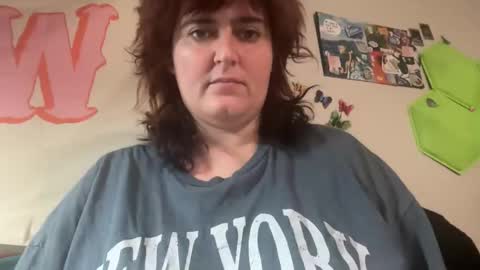 izzyishottttt online show from 10-26-25, 09:48