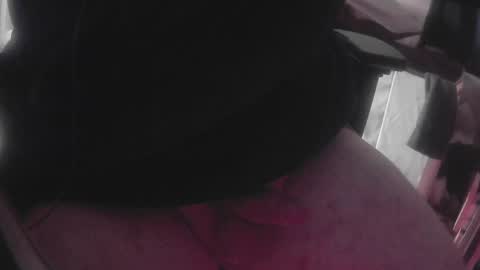 Stuart online show from 03-26-26, 02:39