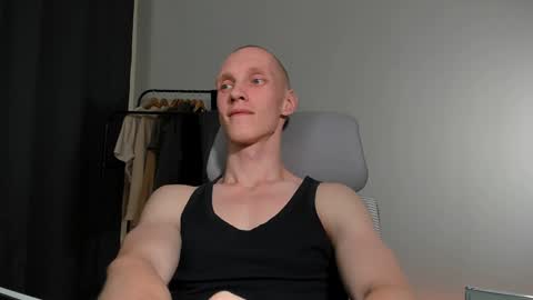 Snapshot of j_akira13 chatting on 12-23-24, 02:17 Danny online show from 12-23-24, 02:17