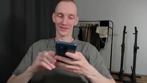 Snapshot of j_akira13 chatting on 03-08-25, 08:22 Danny online show from 03-08-25, 08:22