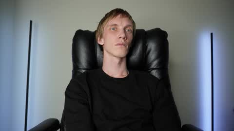 Snapshot of j_akira13 chatting on 10-14-25, 04:57 Danny online show from 10-14-25, 04:57