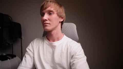 Danny online show from 12-21-25, 08:10