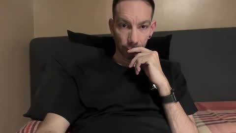 Snapshot of j_dc chatting on 09-19-25, 08:20 j_dc online show from 09-19-25, 08:20