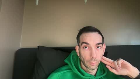 Snapshot of j_dc chatting on 01-18-26, 03:49 j_dc online show from 01-18-26, 03:49