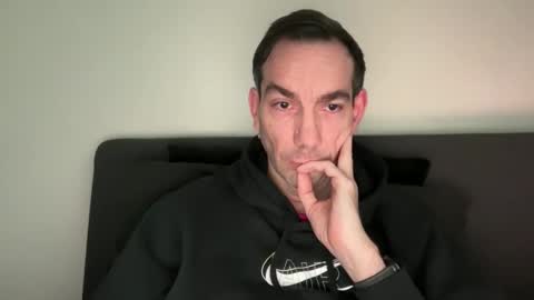 Snapshot of j_dc chatting on 02-11-26, 03:50 j_dc online show from 02-11-26, 03:50