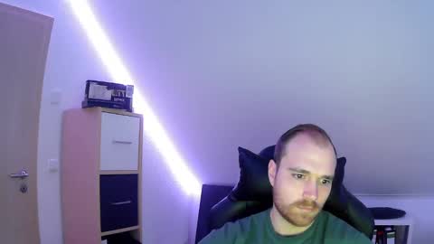 here4y online show from 12-31-24, 01:19