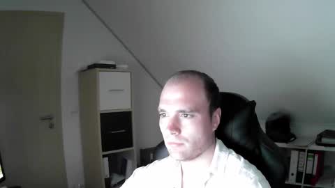 here4y online show from 09-16-25, 10:05