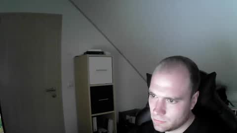 here4y online show from 10-08-25, 12:25