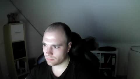 here4y online show from 01-12-26, 01:49