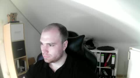 here4y online show from 01-17-26, 11:59