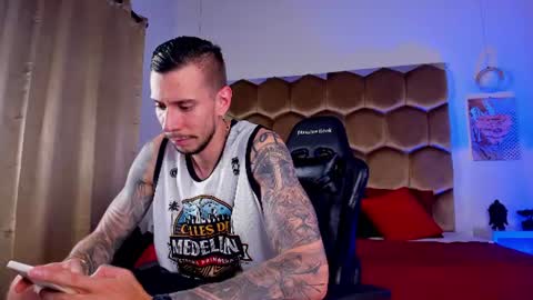 J King online show from 06-10-26, 07:57