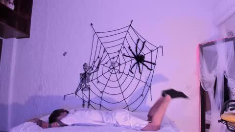 j_martony online show from 10-22-25, 12:05