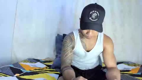 i am juan musiry independent model  online show from 12-18-24, 06:10