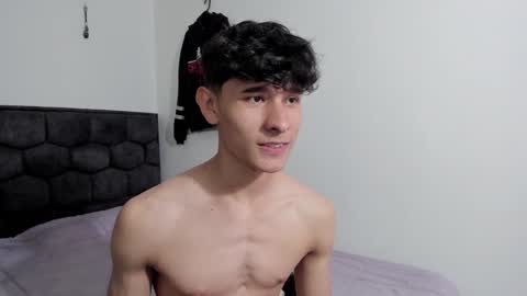 Snapshot of j_u_p_i_t_e_r chatting on 12-25-24, 04:54 Noah online show from 12-25-24, 04:54