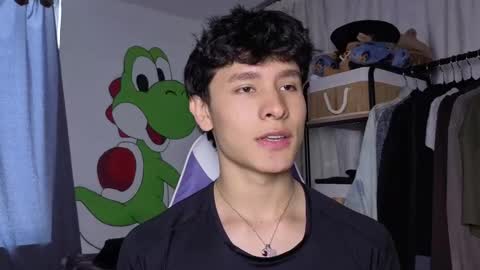 Snapshot of j_u_p_i_t_e_r chatting on 09-16-25, 06:20 Noah online show from 09-16-25, 06:20