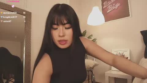 Jade online show from 06-11-26, 12:32
