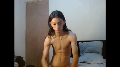 Snapshot of jabravobe chatting on 09-16-25, 02:56 Andrs online show from 09-16-25, 02:56