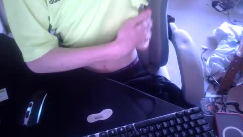 Snapshot of jack2616307098 chatting on 05-08-26, 04:45 Jack881 online show from 05-08-26, 04:45
