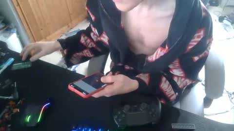 Snapshot of jack2616307098 chatting on 05-11-26, 08:09 Jack881 online show from 05-11-26, 08:09