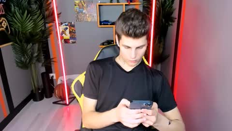Snapshot of jack__wan chatting on 10-18-25, 10:10 Jack online show from 10-18-25, 10:10
