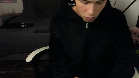 Snapshot of jack_dairo chatting on 06-19-26, 09:29 jack_dairo online show from 06-19-26, 09:29