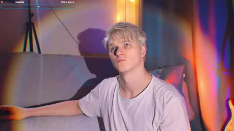 Snapshot of jack_frozt chatting on 11-07-25, 04:23 brestonsweet online show from 11-07-25, 04:23