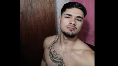    online show from 01-06-26, 01:04