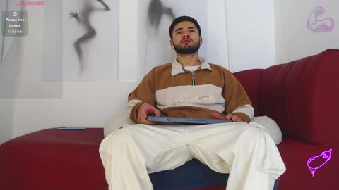    online show from 06-02-26, 12:07