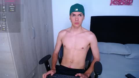 INDEPENDENT MODEL online show from 03-01-25, 04:04