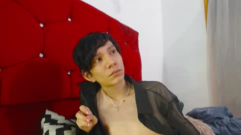 Laick online show from 03-08-26, 02:04