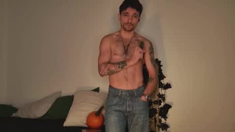 Jack  online show from 10-08-25, 01:25