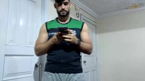 Snapshot of jackecuador chatting on 05-12-26, 11:13 Jack online show from 05-12-26, 11:13