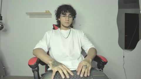 Jackes Taylor online show from 11-10-25, 05:17