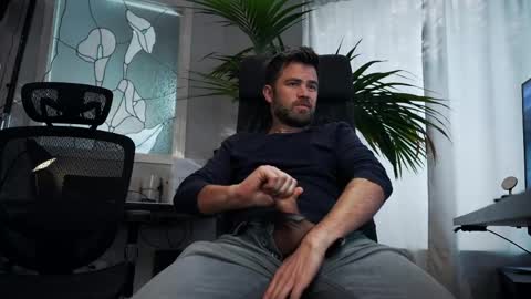 Colten Carter online show from 04-26-26, 08:39