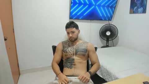 Snapshot of jackpit77 chatting on 12-19-25, 02:13 jackpit77 online show from 12-19-25, 02:13